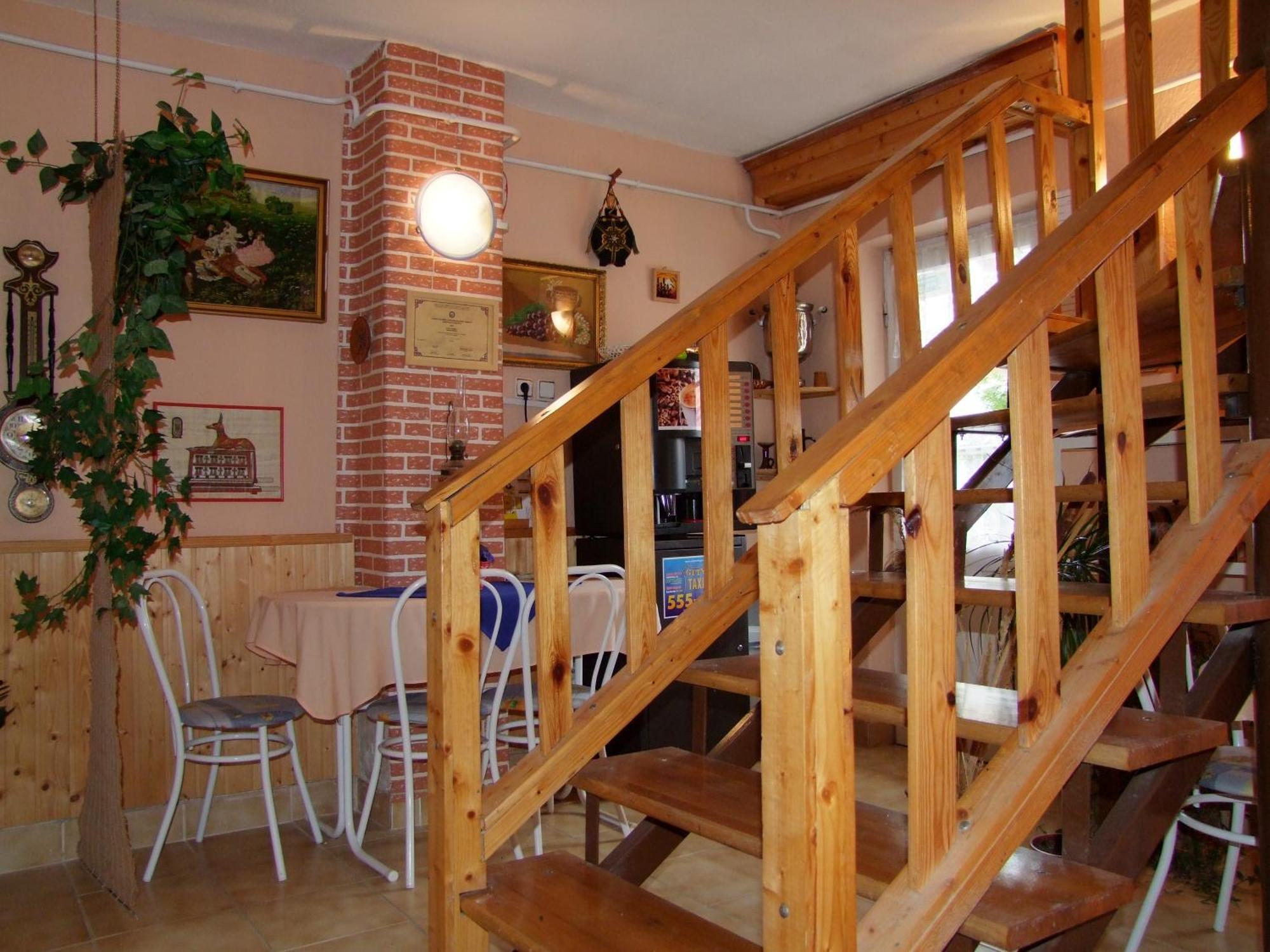 Castello Vendeg Es Apartmanhaz Eğri Dış mekan fotoğraf
